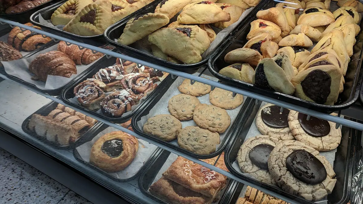 Rothbury Bakery – bakery in Rothbury town centre